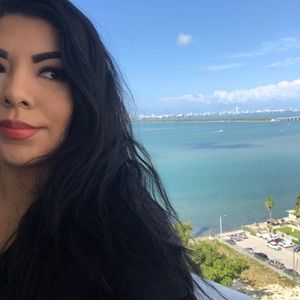 Meet your Posher, Sofia